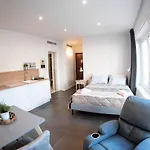 La Residenza Isabella 4* Milano