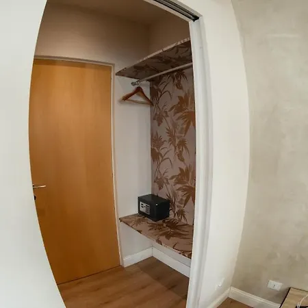 La Residenza Isabella Πανσιόν 2*