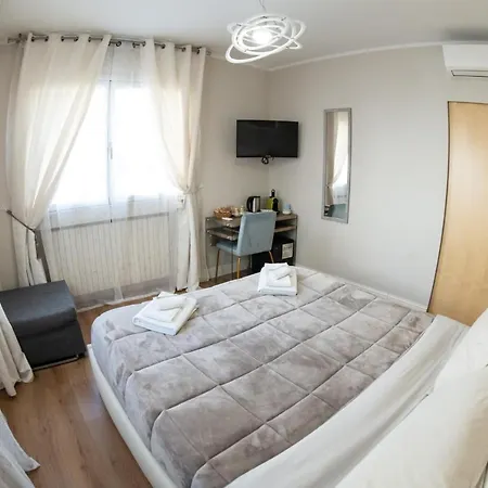 Πανσιόν La Residenza Isabella
