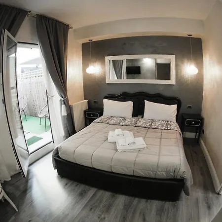 La Residenza Isabella 2* Μιλάνο