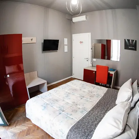 La Residenza Isabella 4* Milan